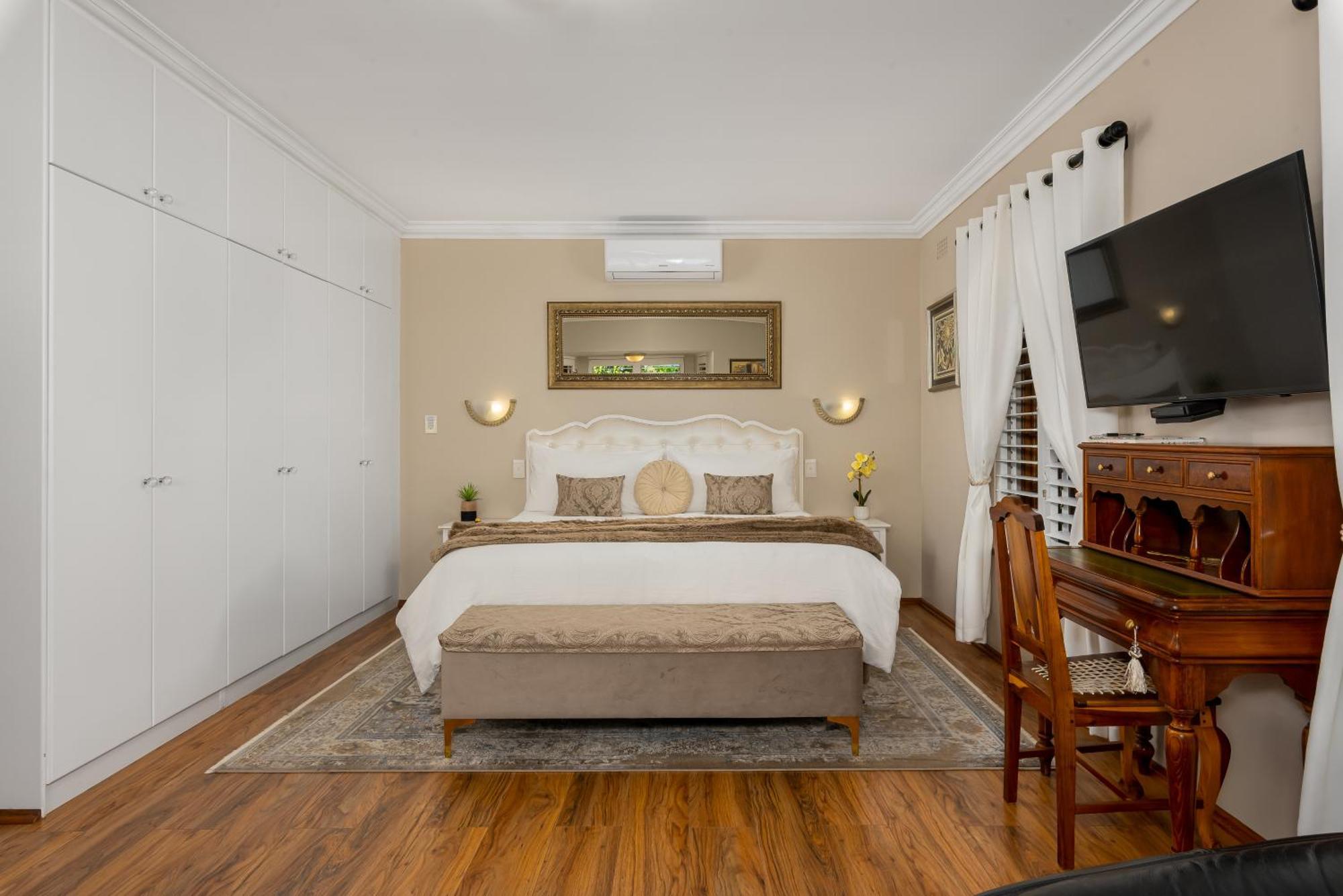 Meerendal Cottage-Affordable Luxury-Private Garden With Pool & Hot Tub Kapstaden Exteriör bild