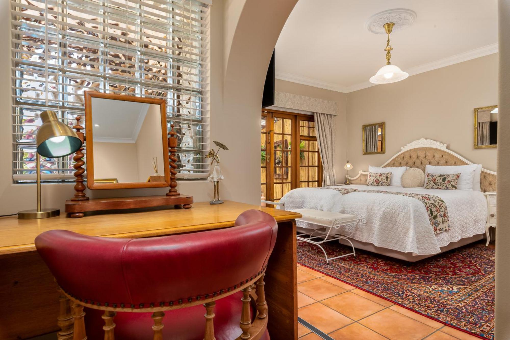 Meerendal Cottage-Affordable Luxury-Private Garden With Pool & Hot Tub Kapstaden Exteriör bild