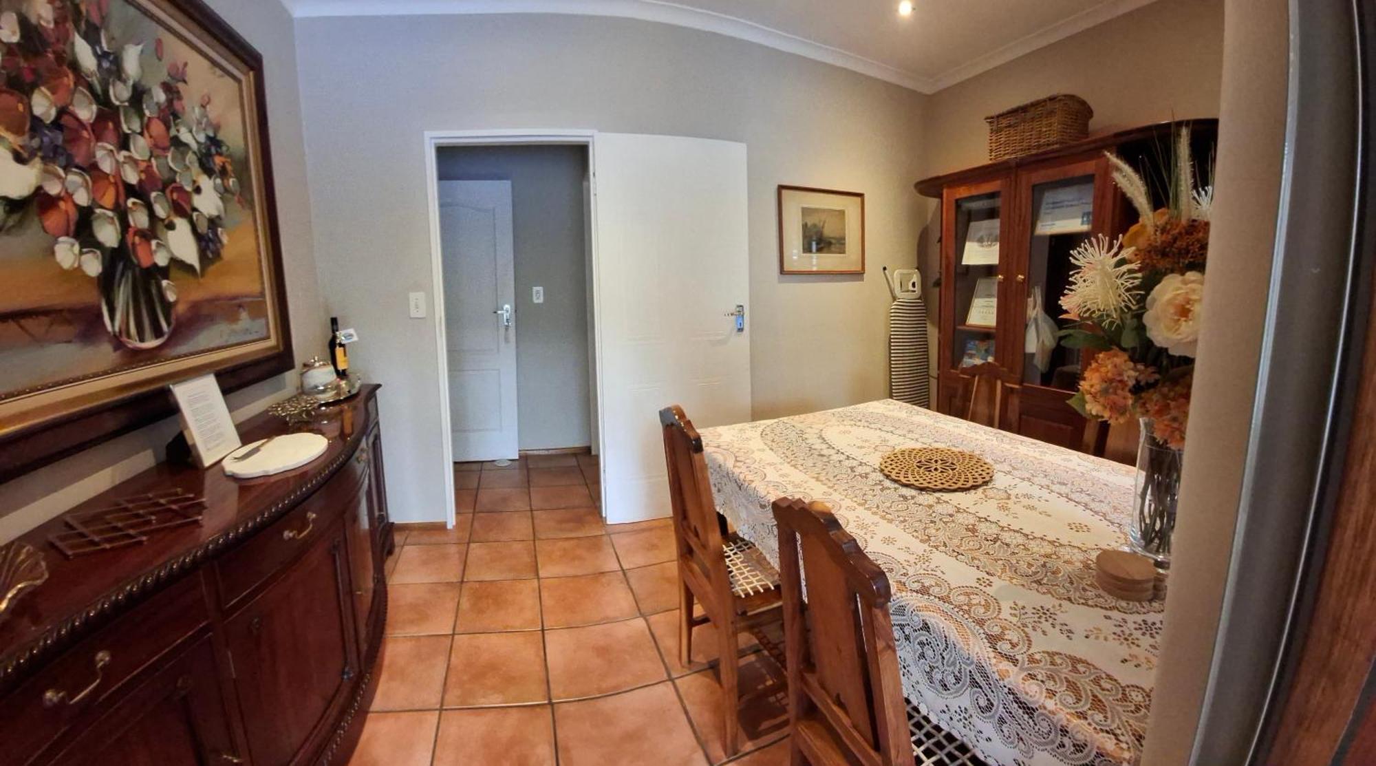 Meerendal Cottage-Affordable Luxury-Private Garden With Pool & Hot Tub Kapstaden Exteriör bild